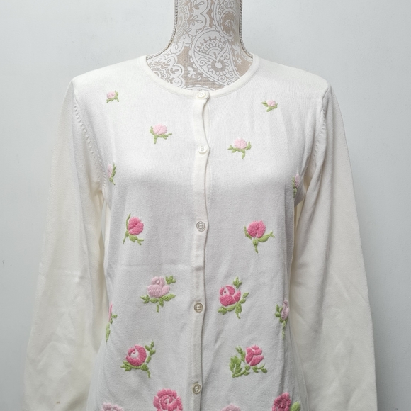 Crystal-Kobe Women's White Sweater Cardigan Pink Flower Embroidery Petite M - Picture 2 of 16